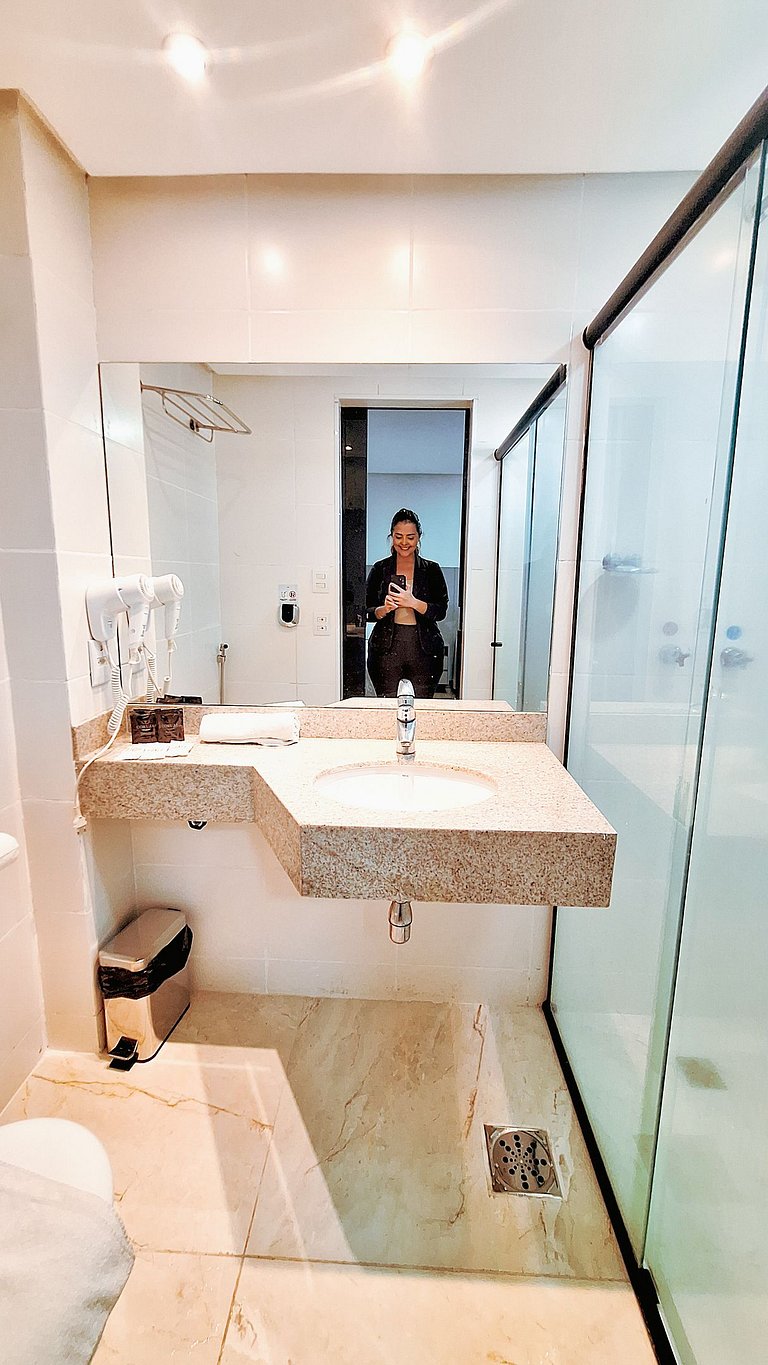 Excelente Apê 1/4 Mobiliado - Triplo Luxo