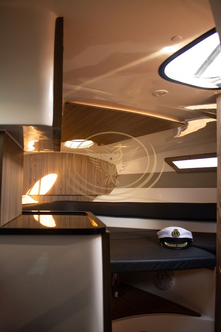 Casa Like Time | 6 Suítes • Piscina Privativa • Vista Lago C