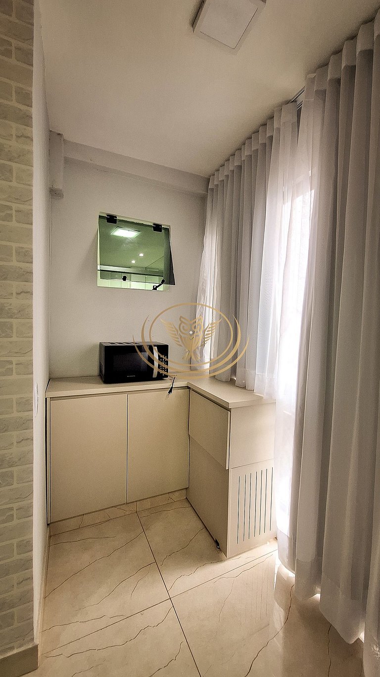 Excelente Apê 1/4 Mobiliado - Familia Luxo